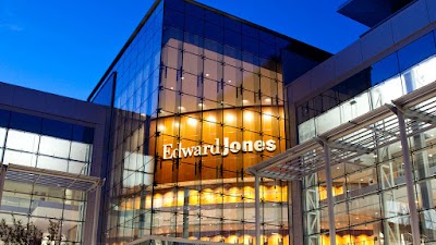 Edward Jones – Financial Advisor: Robin L Dame