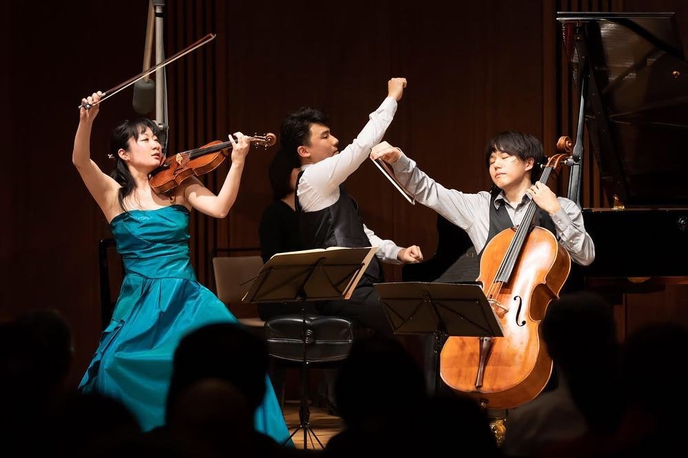 Aoi Trio on Kauai